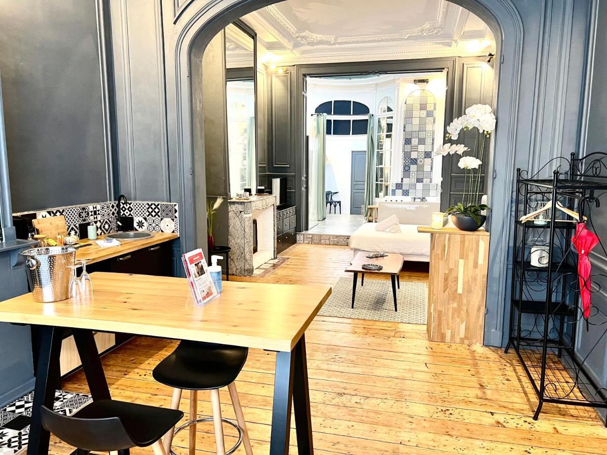 Appartement Le Dôme à Calais Extérieur photo